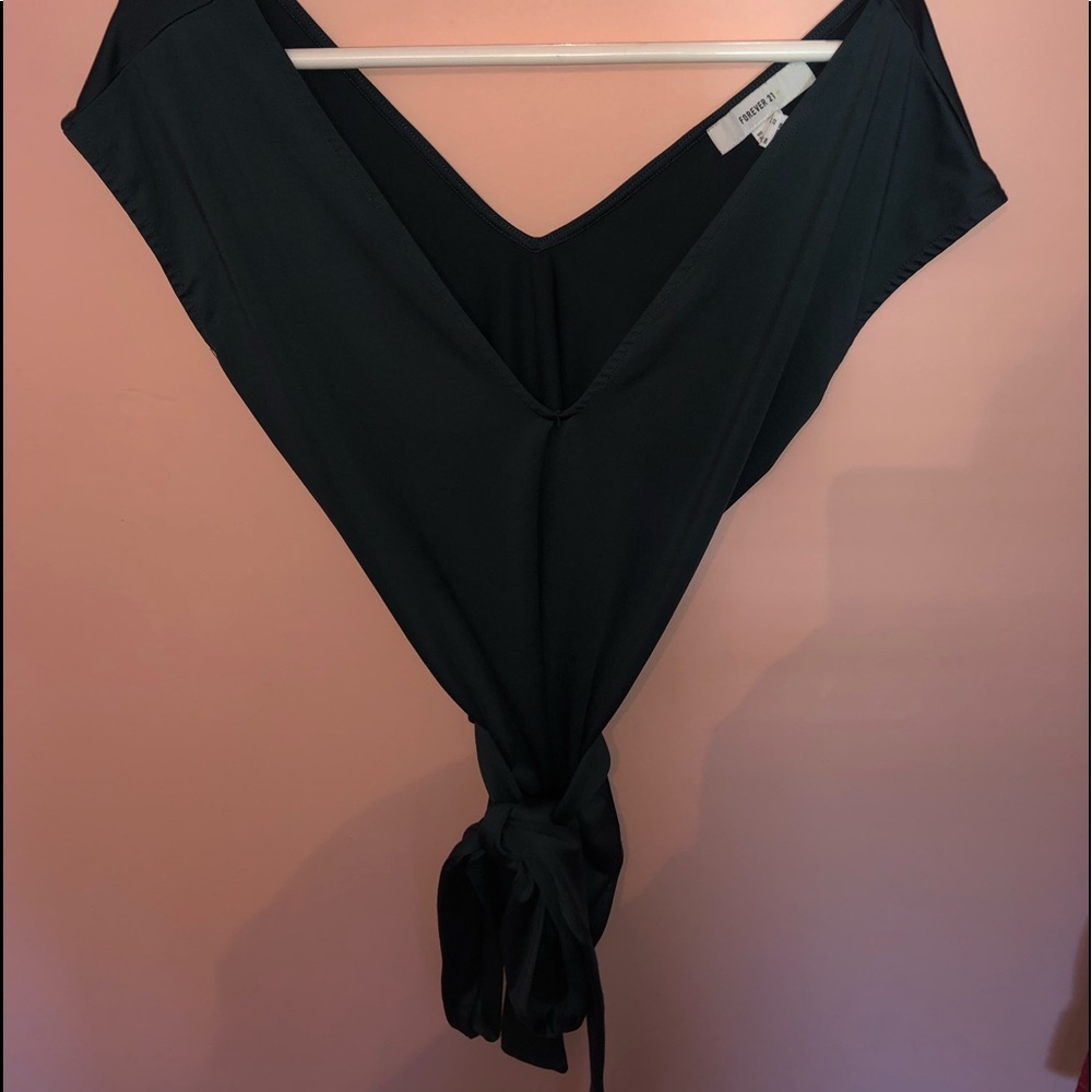 ✨3 FOR 25$✨ Green Body Suit!